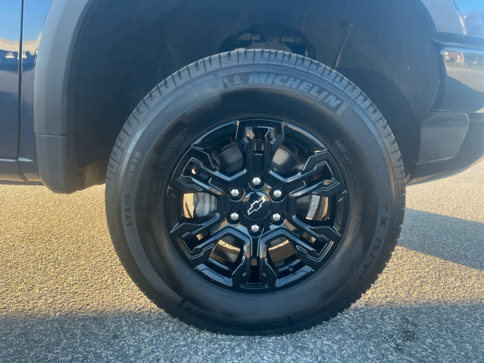 Used 2023 Chevrolet Silverado 1500 ZR2 w/ Technology Package image 35