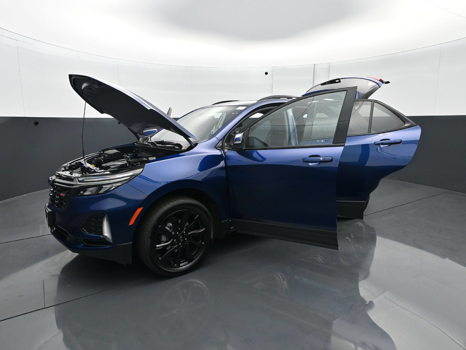 Used 2022 Chevrolet Equinox RS w/ RS Leather Package AWD/4WD image 30