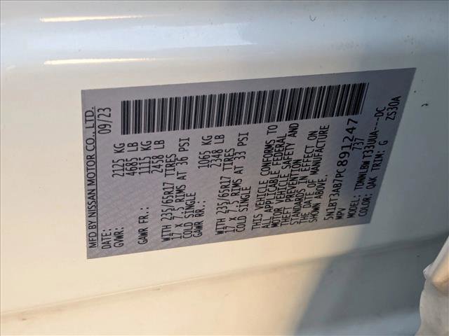 Used 2023 Nissan Rogue S image 24