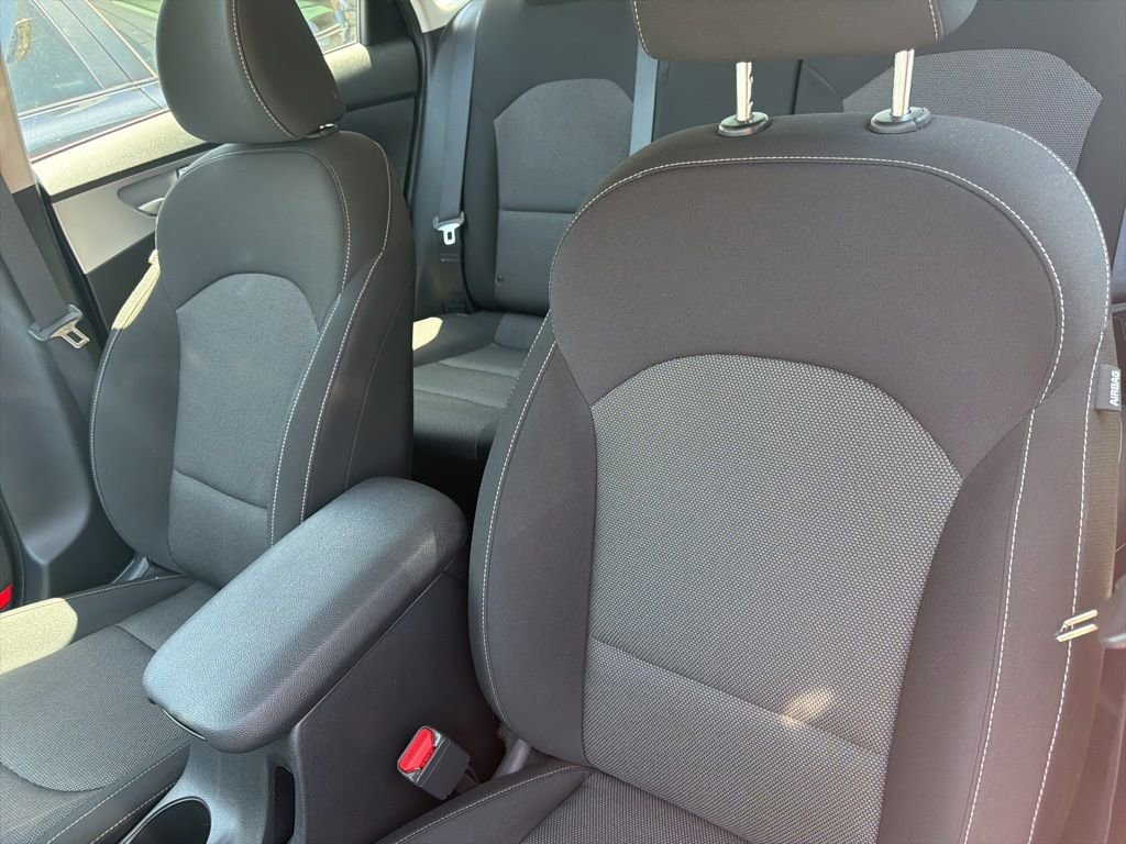 Used 2023 Kia Forte LXS FWD image 8