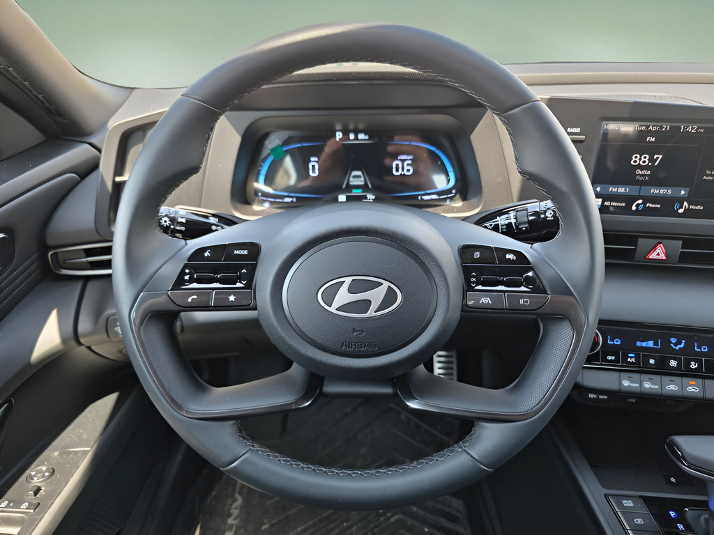 New 2026 Hyundai Elantra Sport FWD image 16