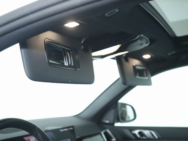 Used 2026 BMW X5 xDrive40i w/ Climate Comfort Package image 20