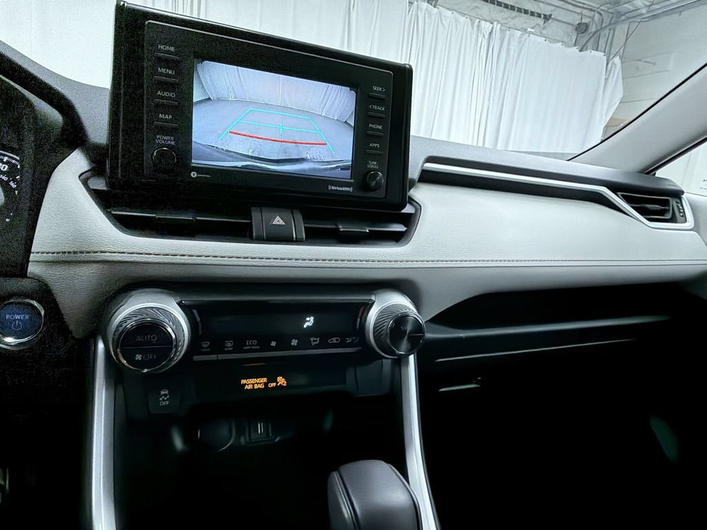 Certified 2022 Toyota RAV4 XLE AWD/4WD image 13