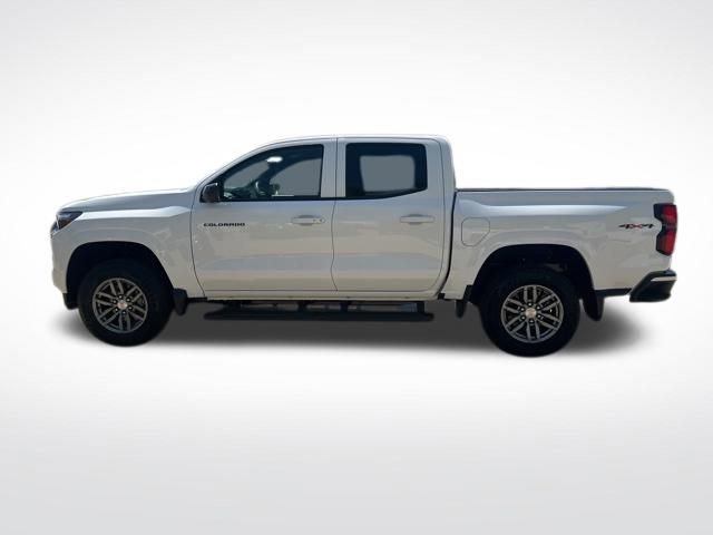 New 2026 Chevrolet Colorado LT w/ LT Convenience Package AWD/4WD image 2