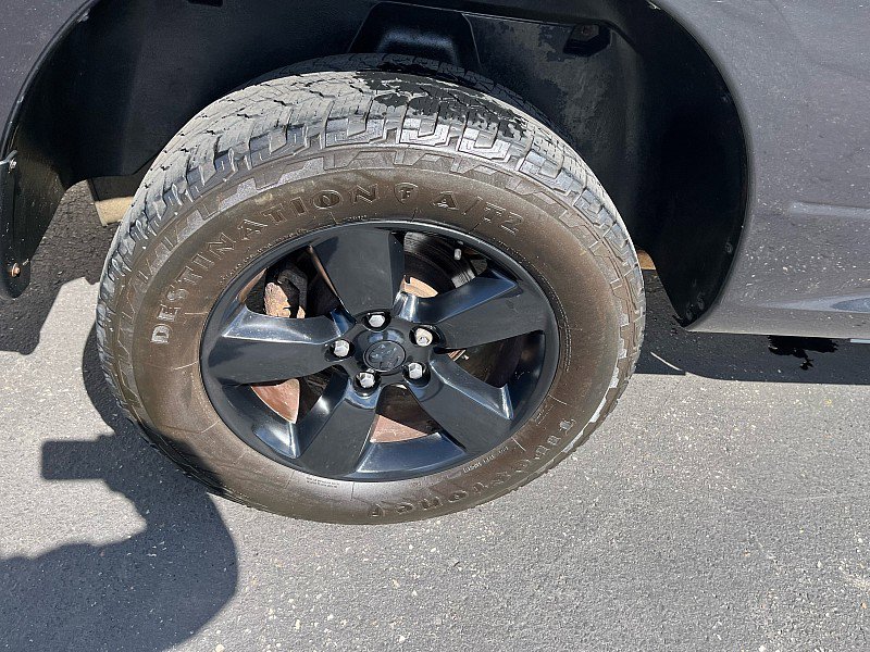 Used 2018 RAM 1500 Express w/ Express Value Package image 11