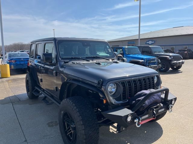 Used 2024 Jeep Wrangler Sport S AWD/4WD image 3