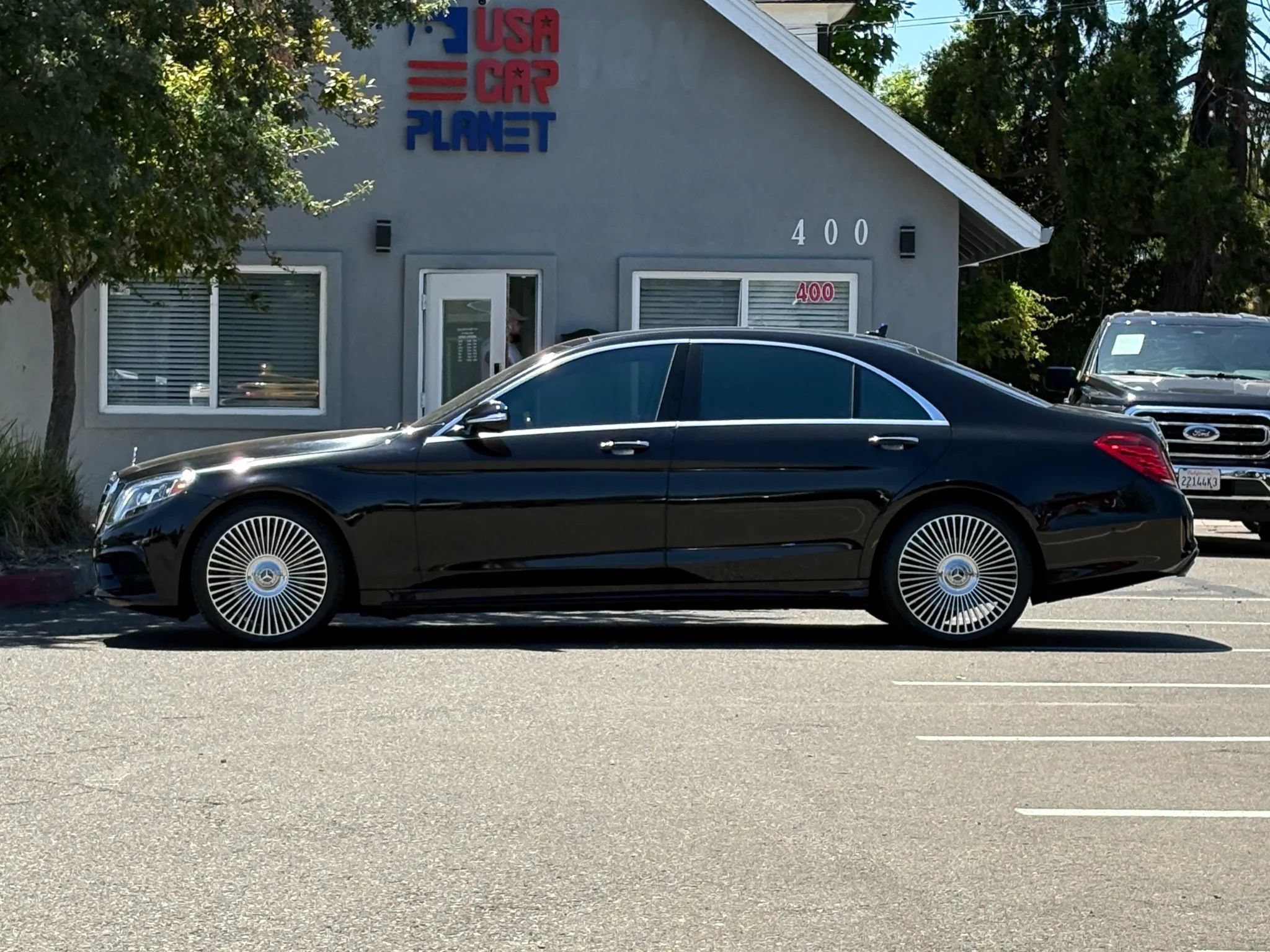 Used 2015 Mercedes-Benz S 550 4MATIC Sedan image 8