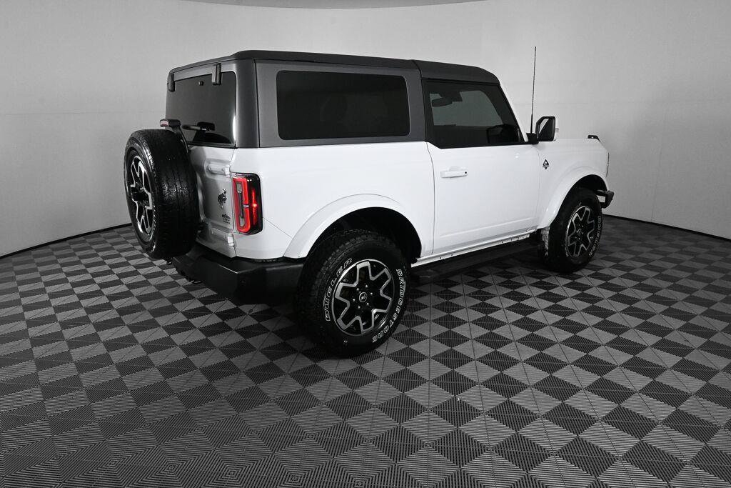 Used 2022 Ford Bronco Outer Banks AWD/4WD image 23