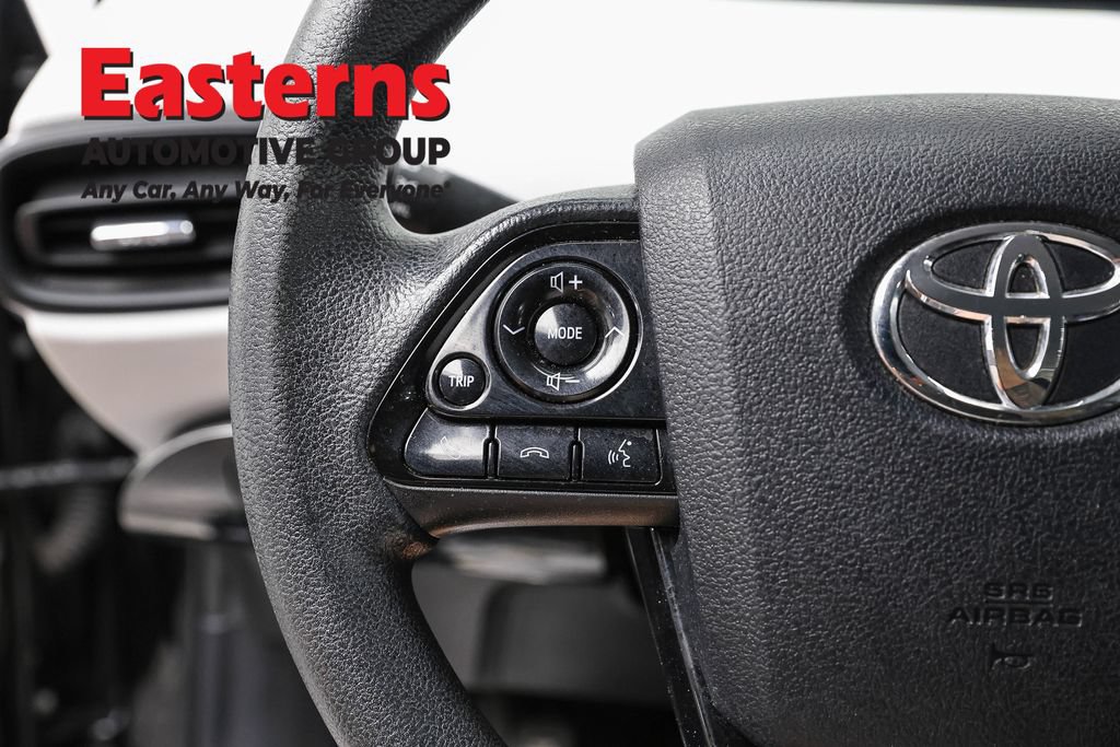 Used 2022 Toyota Prius LE FWD image 14