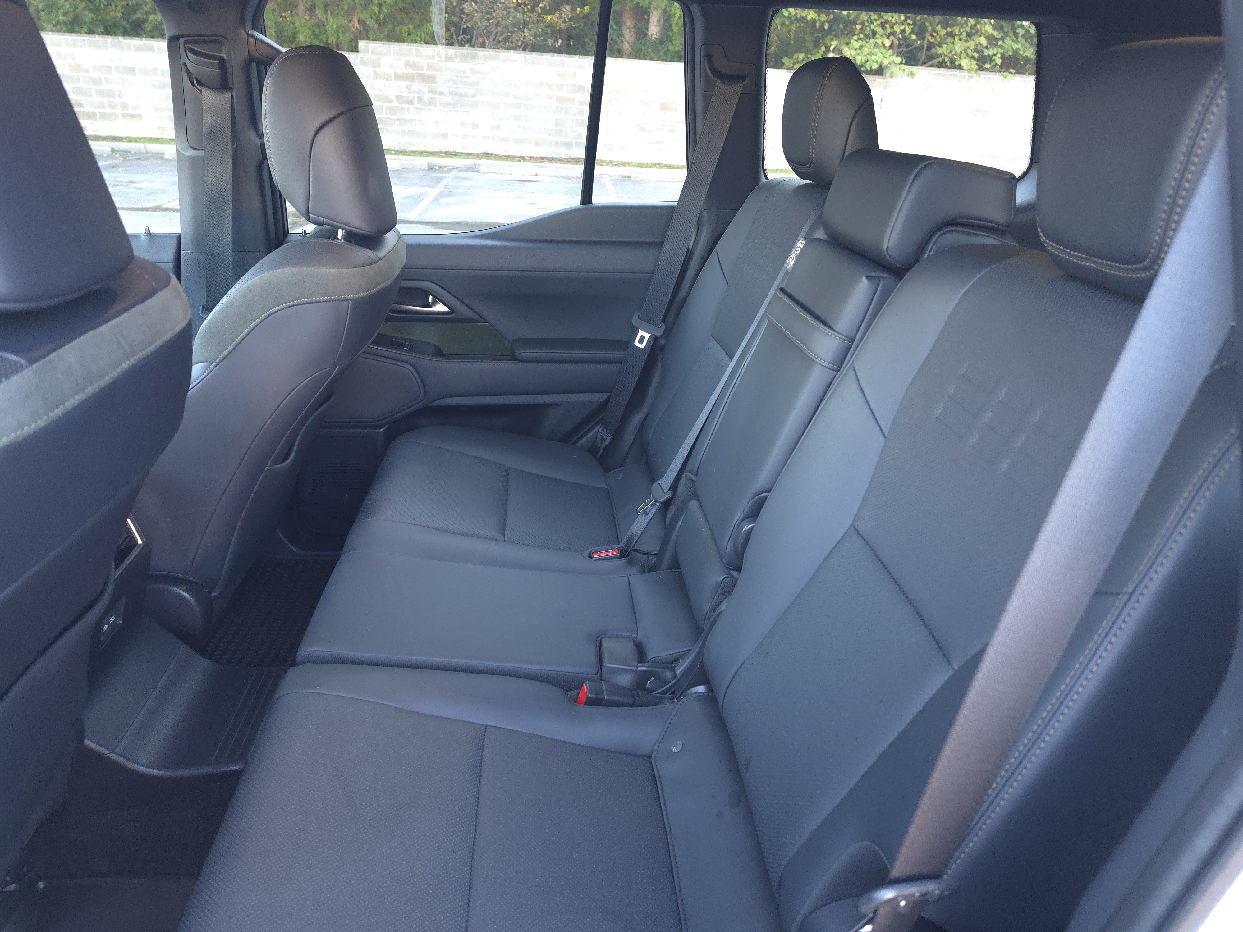 Used 2024 Lexus GX 550 AWD/4WD image 16