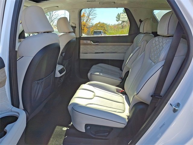 Used 2022 Hyundai Palisade Calligraphy image 10