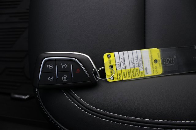 Used 2024 Cadillac Lyriq Tech w/ Driver Assist Package image 8