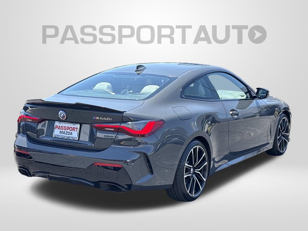 Used 2023 BMW 440i xDrive Coupe w/ M Carbon Exterior Package AWD/4WD image 5