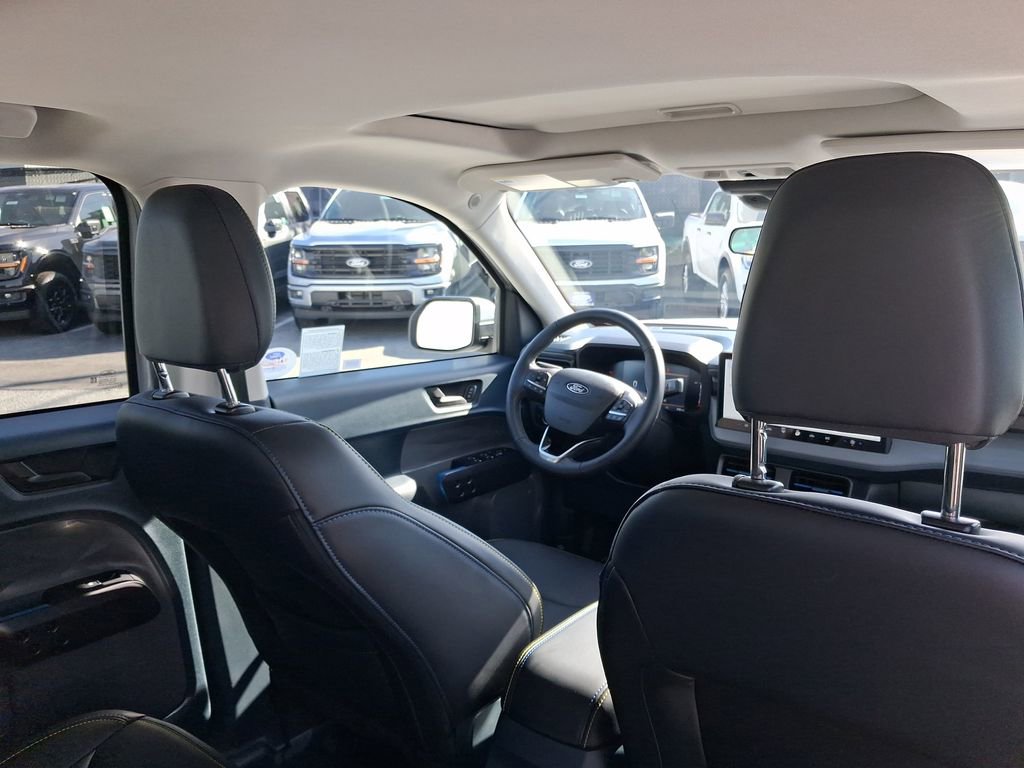 Used 2026 Ford Maverick Lobo image 34