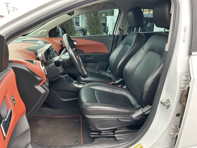 Used 2014 Chevrolet Sonic LTZ image 13