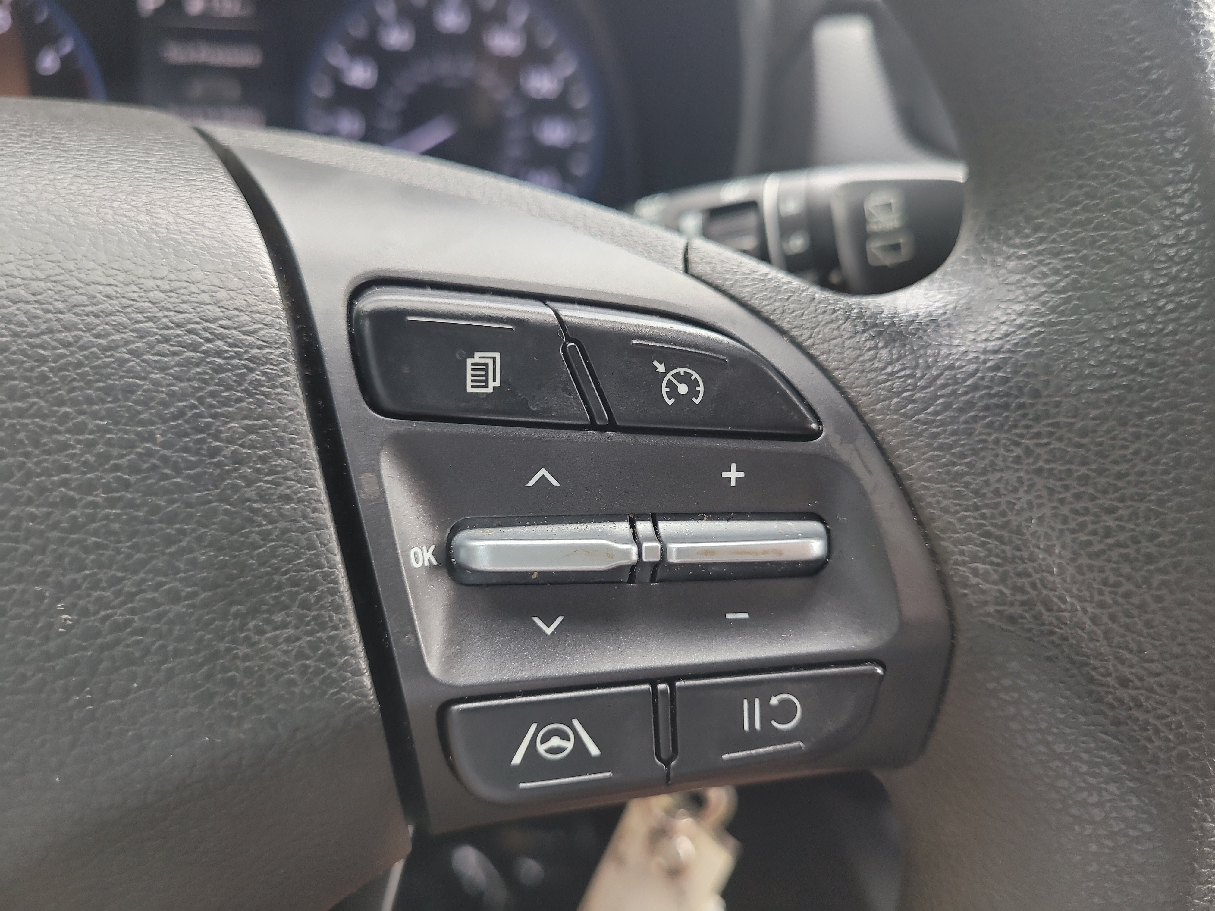 Used 2022 Hyundai Kona SE FWD image 28