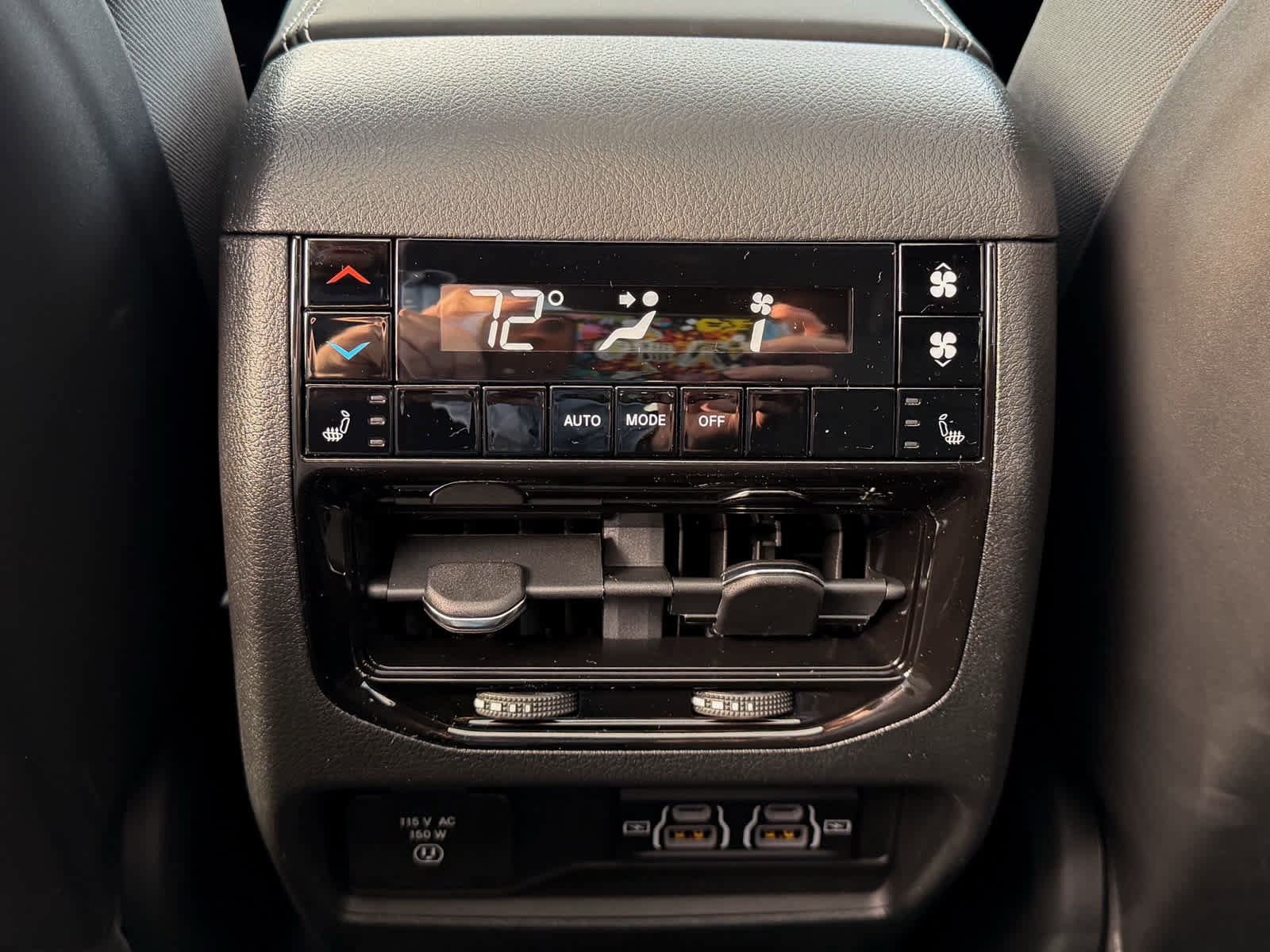 New 2025 Jeep Grand Cherokee L Overland w/ Rear Seat Video Group I image 15