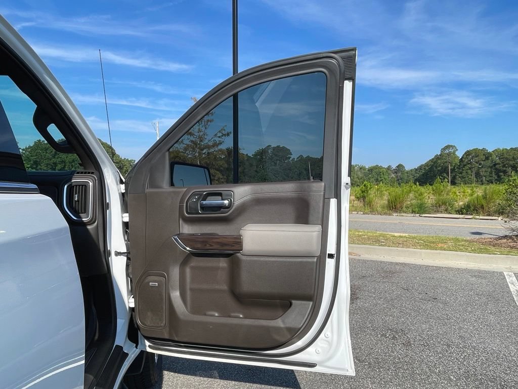 Used 2022 GMC Sierra 1500 SLT AWD/4WD image 55