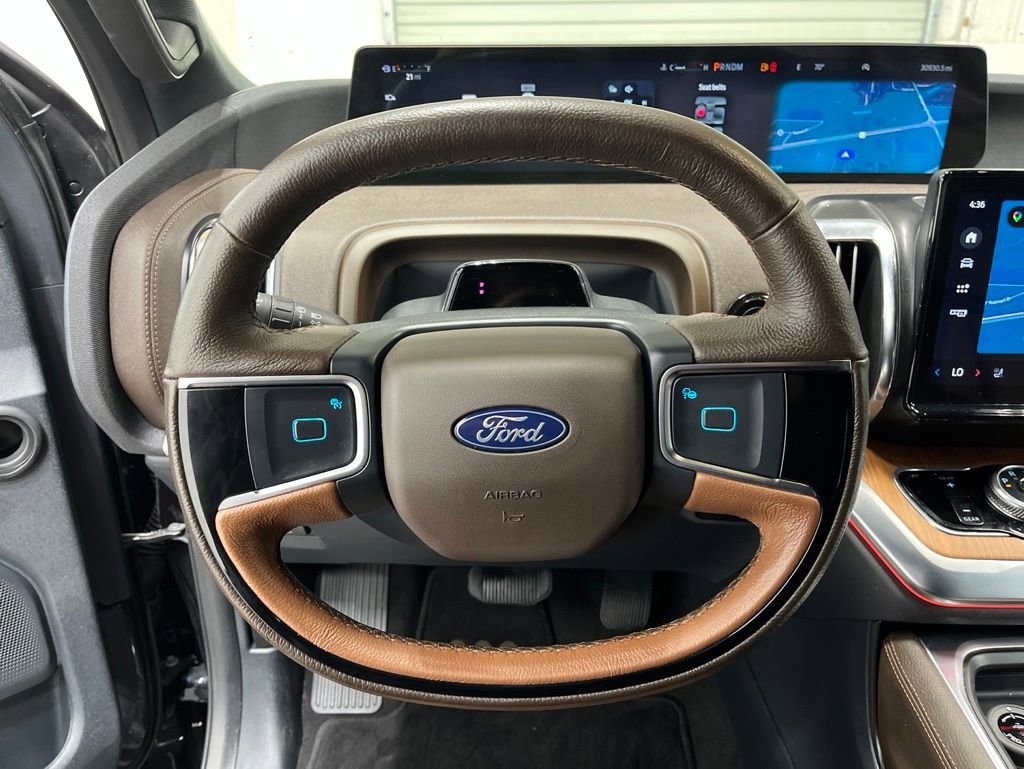 Used 2025 Ford Expedition Max King Ranch AWD/4WD image 19