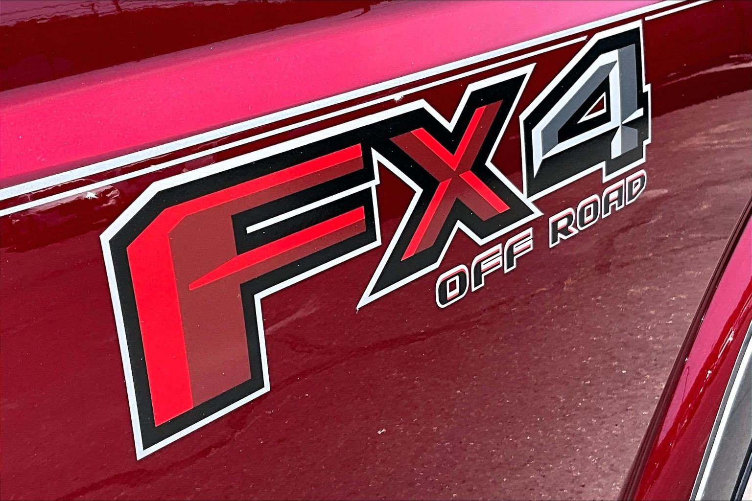 Used 2015 Ford F250 Lariat w/ Chrome Package AWD/4WD image 33