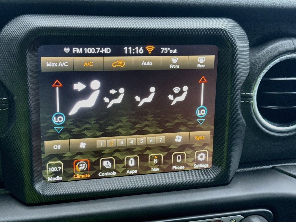 Certified 2023 Jeep Wrangler Unlimited Sahara AWD/4WD image 17
