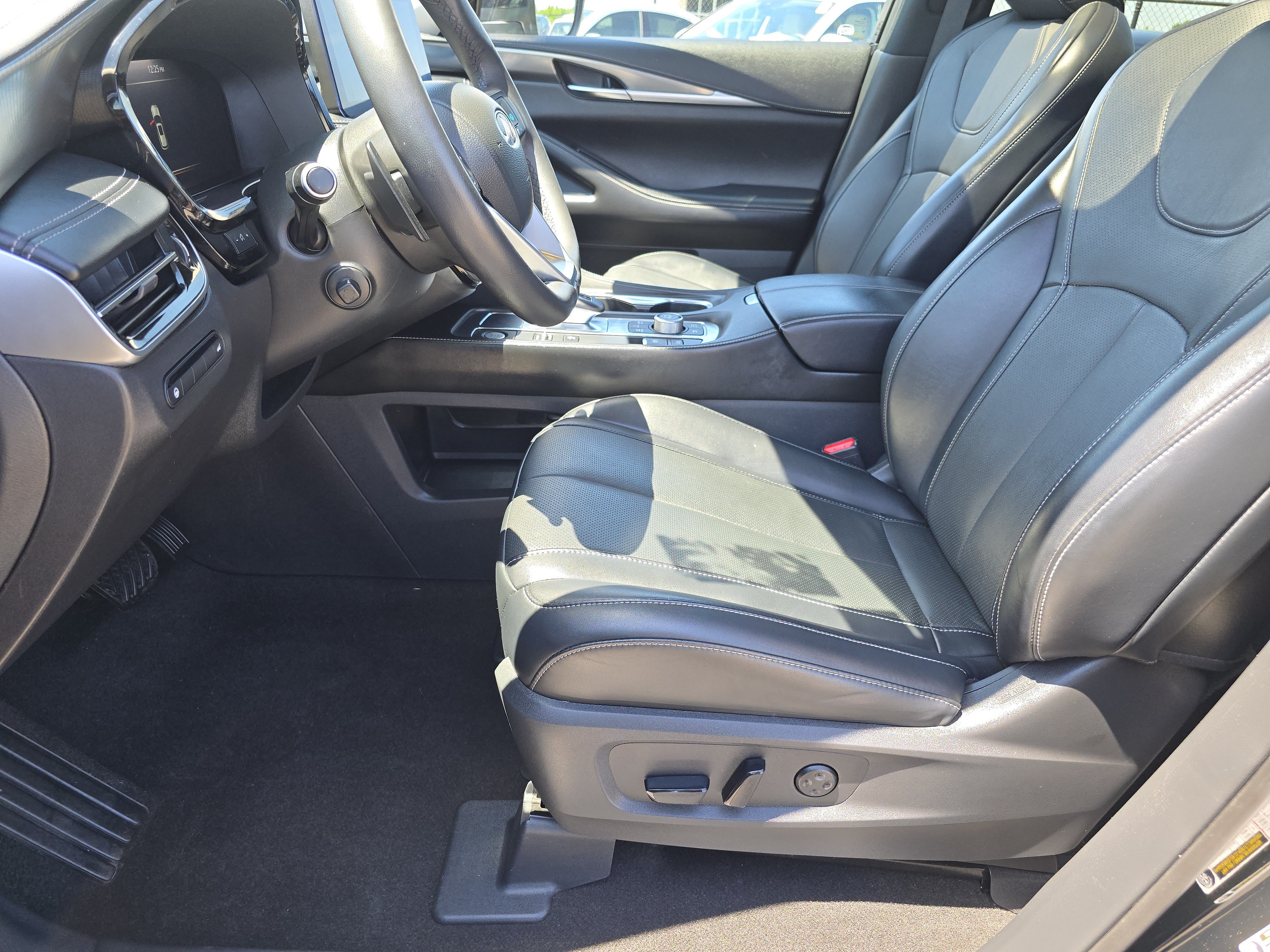 Used 2023 INFINITI QX60 Luxe AWD/4WD image 20