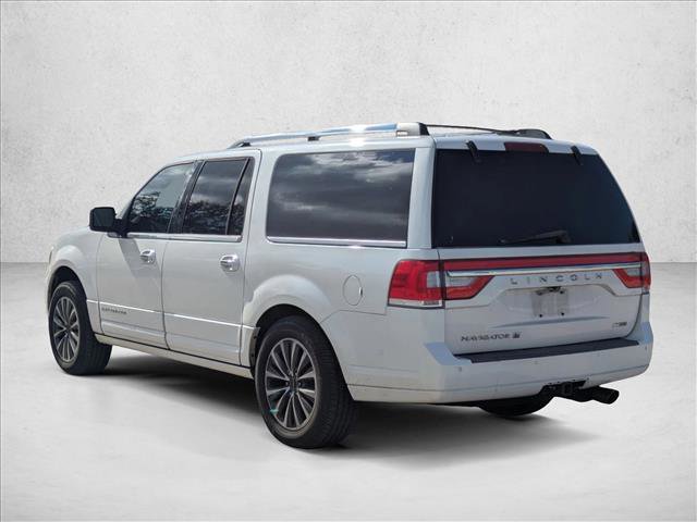 Used 2015 Lincoln Navigator L 2WD image 7
