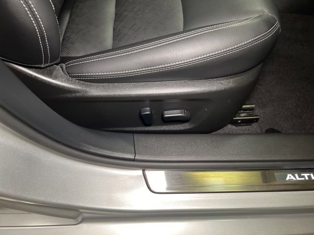 Used 2024 Nissan Altima 2.5 SL image 54