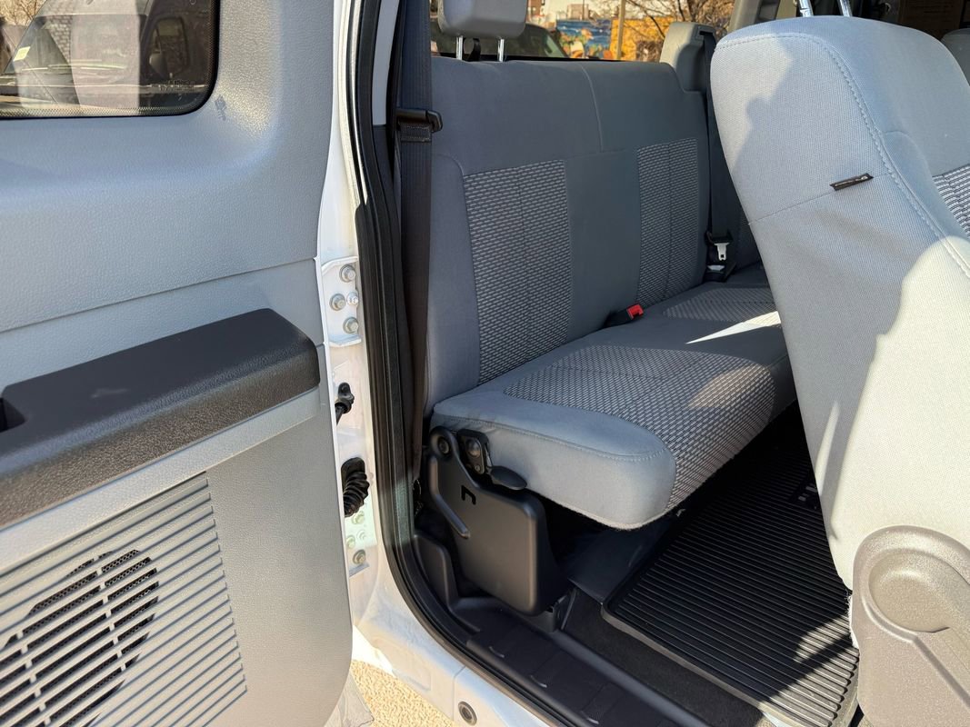 Used 2016 Ford F250 XLT w/ XLT Interior Package image 23