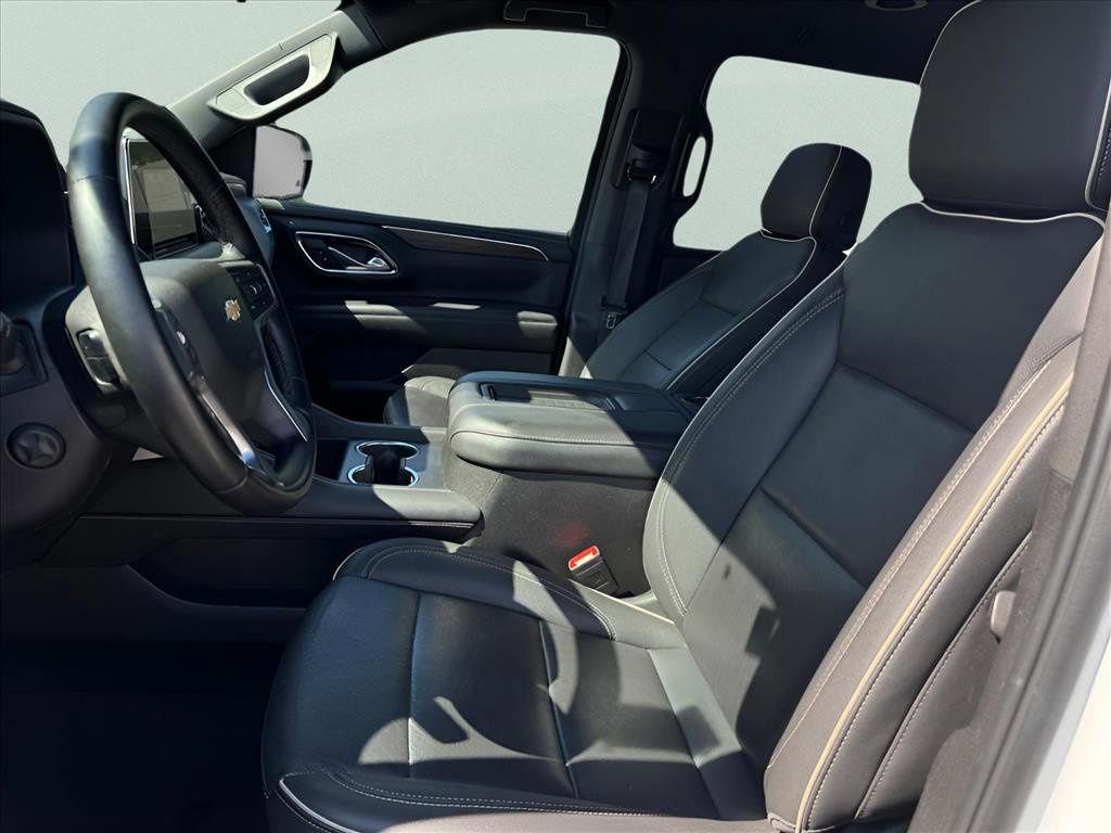 Certified 2024 Chevrolet Suburban Premier image 16