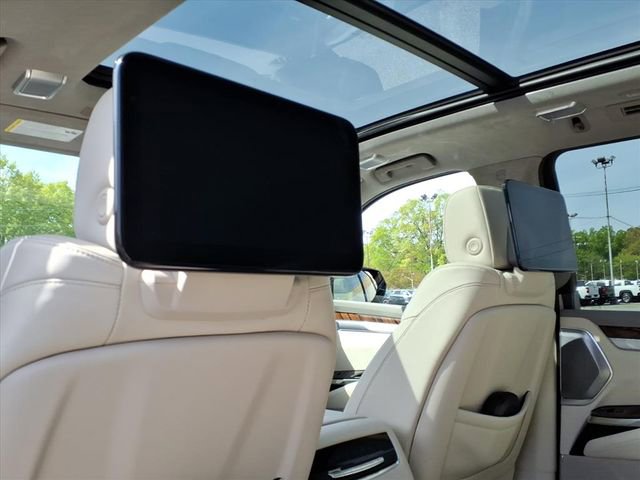 New 2026 Cadillac Escalade ESV Platinum Sport w/ LPO, ONYX Package AWD/4WD image 5
