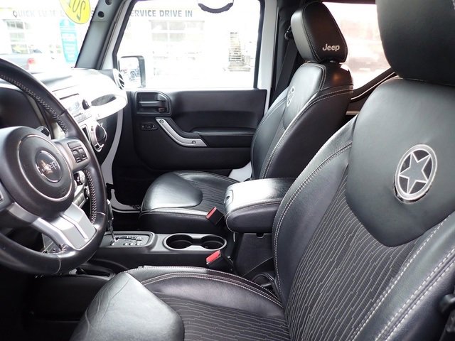 Used 2015 Jeep Wrangler Sport image 15