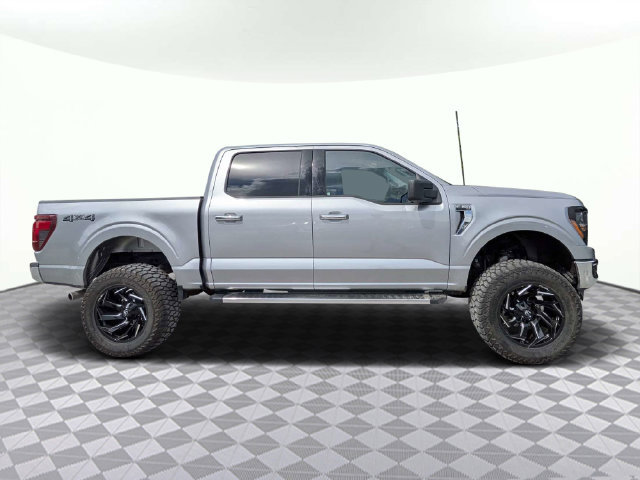 Used 2025 Ford F150 XLT w/ Equipment Group 301A Standard AWD/4WD image 3