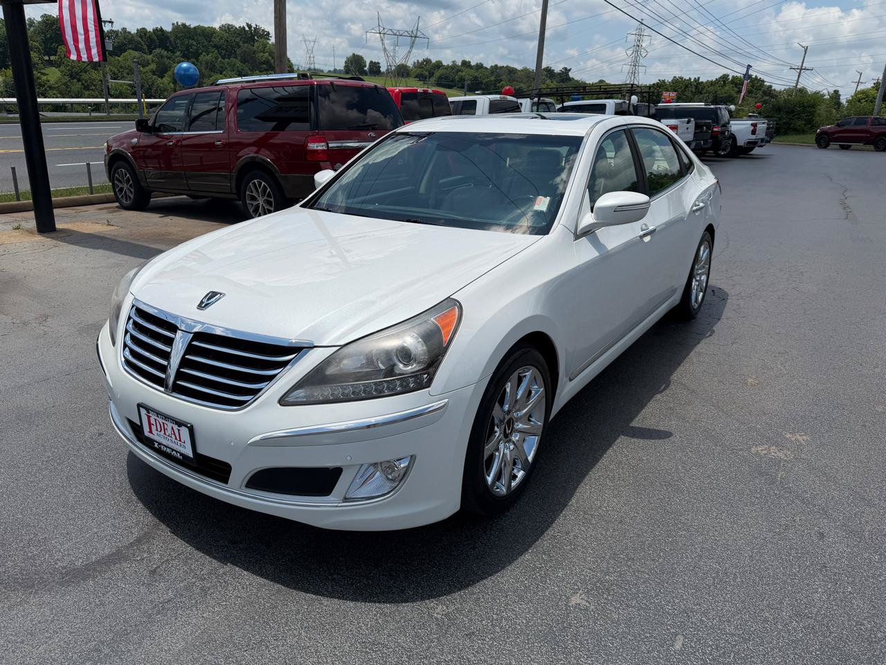 Used 2012 Hyundai Equus Signature RWD image 8