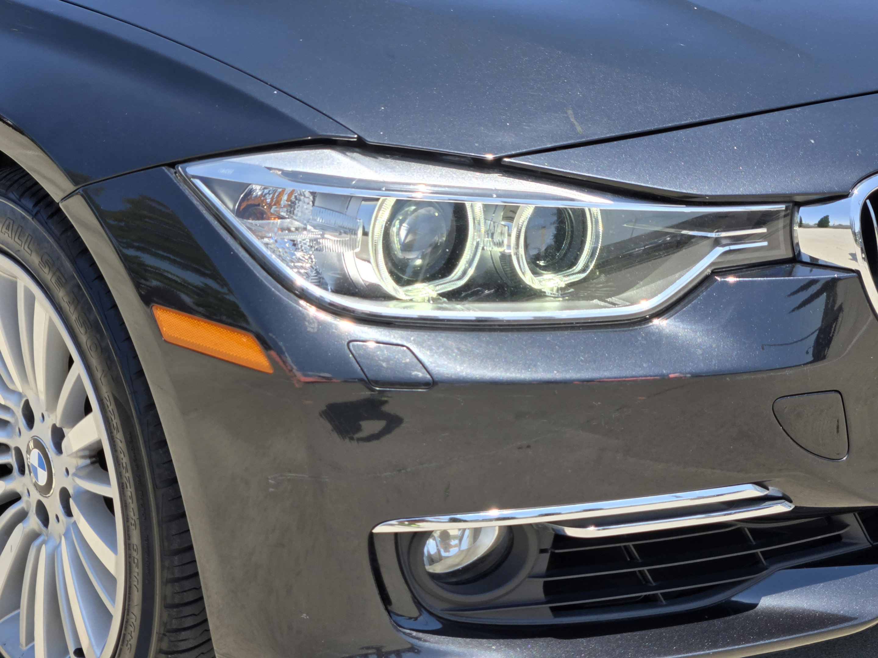 Used 2013 BMW 335i xDrive Sedan AWD/4WD image 34