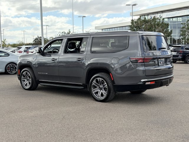 Used 2024 Jeep Wagoneer L Series II w/ Flexible Seating Group AWD/4WD image 8