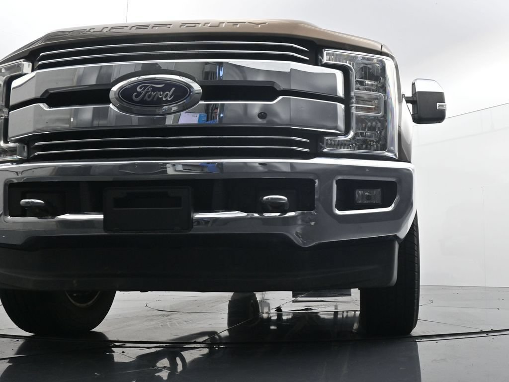 Used 2017 Ford F250 Lariat w/ Chrome Package AWD/4WD image 19