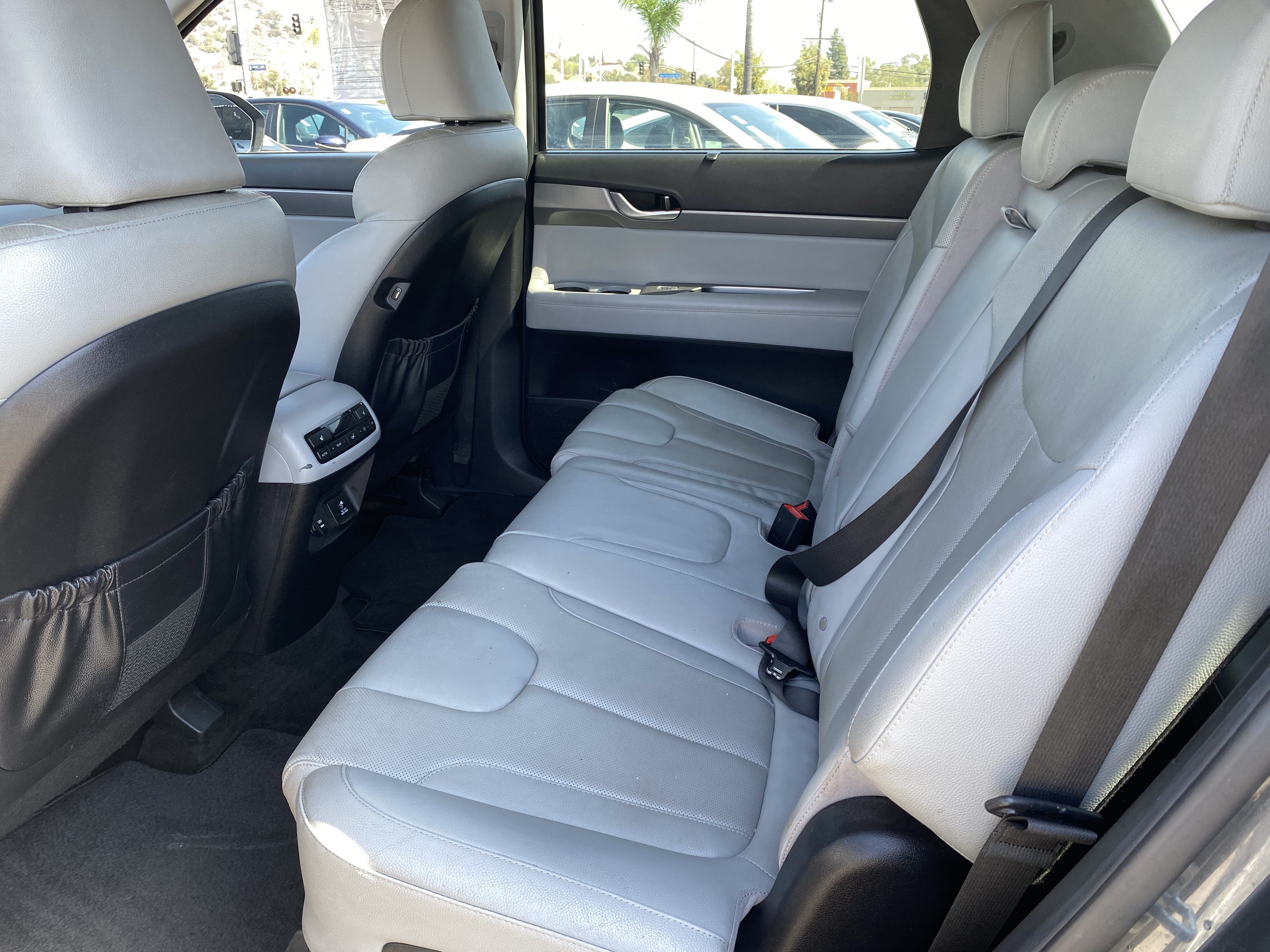Used 2020 Hyundai Palisade SEL FWD image 15