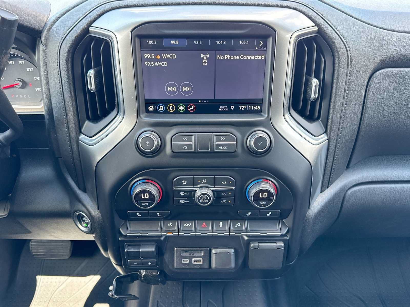 Used 2019 Chevrolet Silverado 1500 LT w/ All-Star Edition AWD/4WD image 26