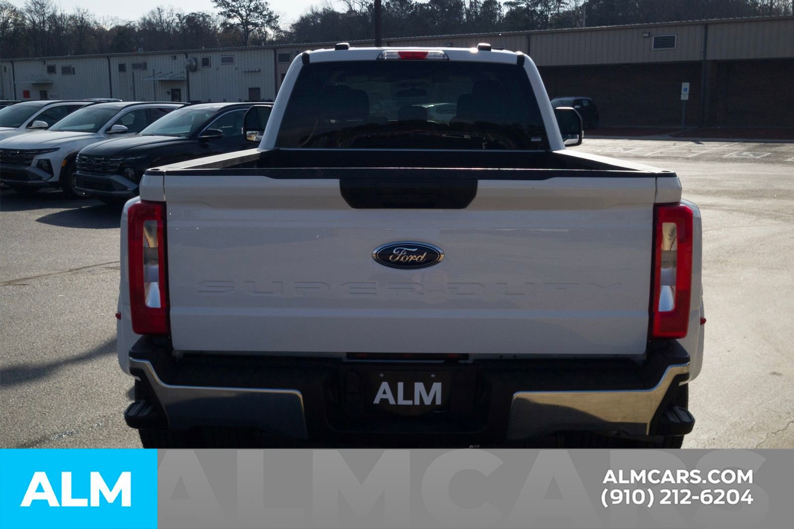 Used 2025 Ford F350 XLT image 7