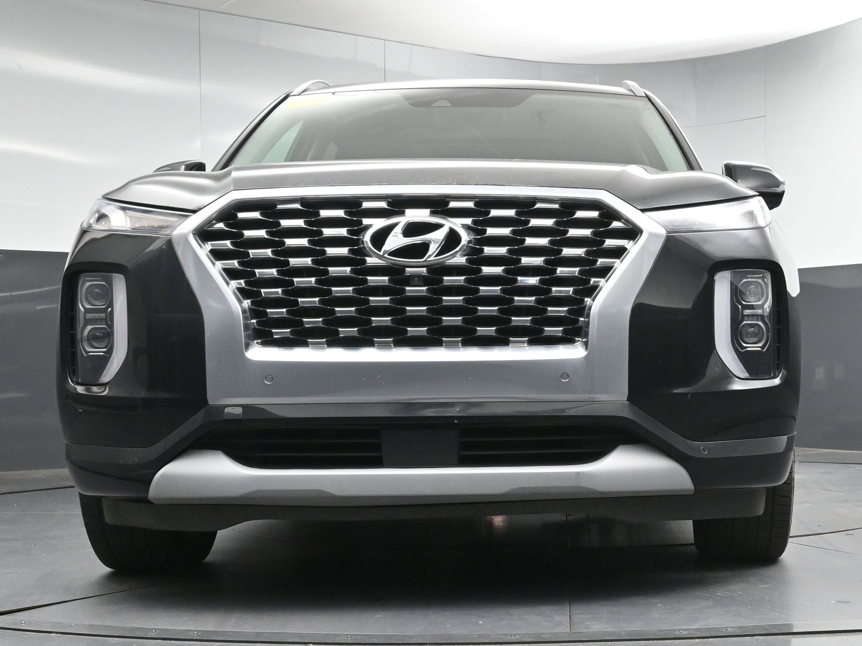 Used 2021 Hyundai Palisade Limited image 23