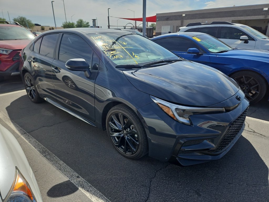 Used 2026 Toyota Corolla SE w/ SE Package FWD image 4