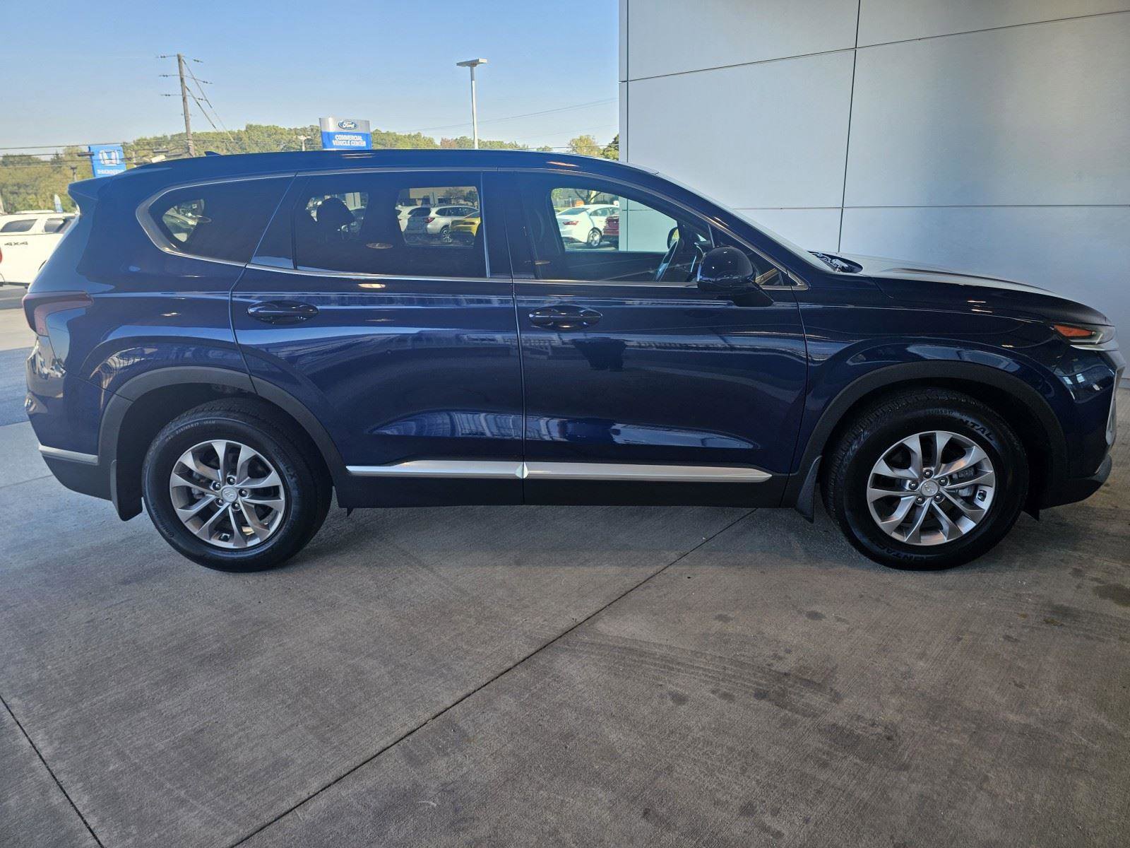 Used 2020 Hyundai Santa Fe SEL image 6