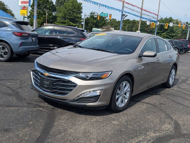 Used 2025 Chevrolet Malibu LT FWD image 3