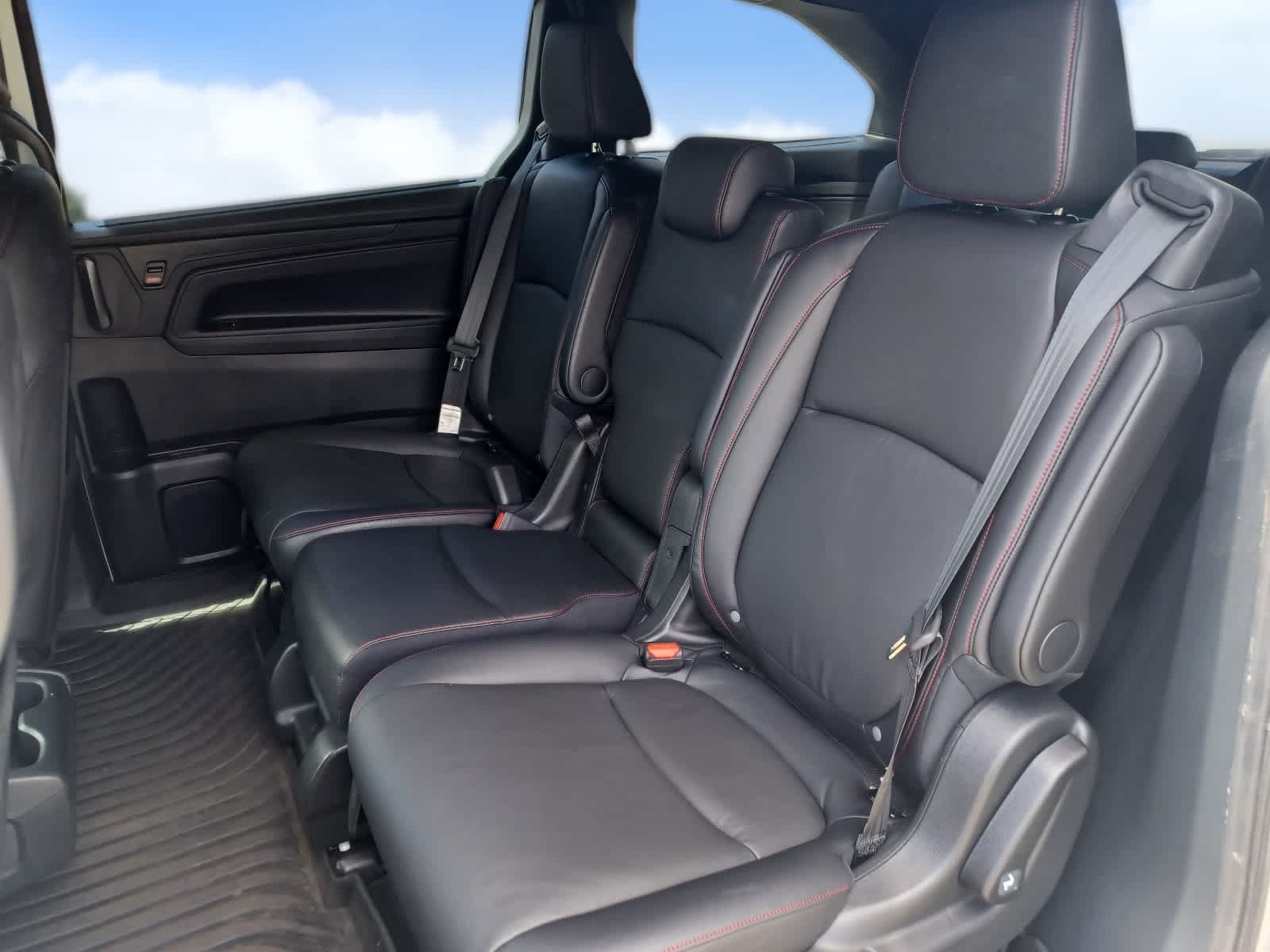 Used 2023 Honda Odyssey Sport image 22