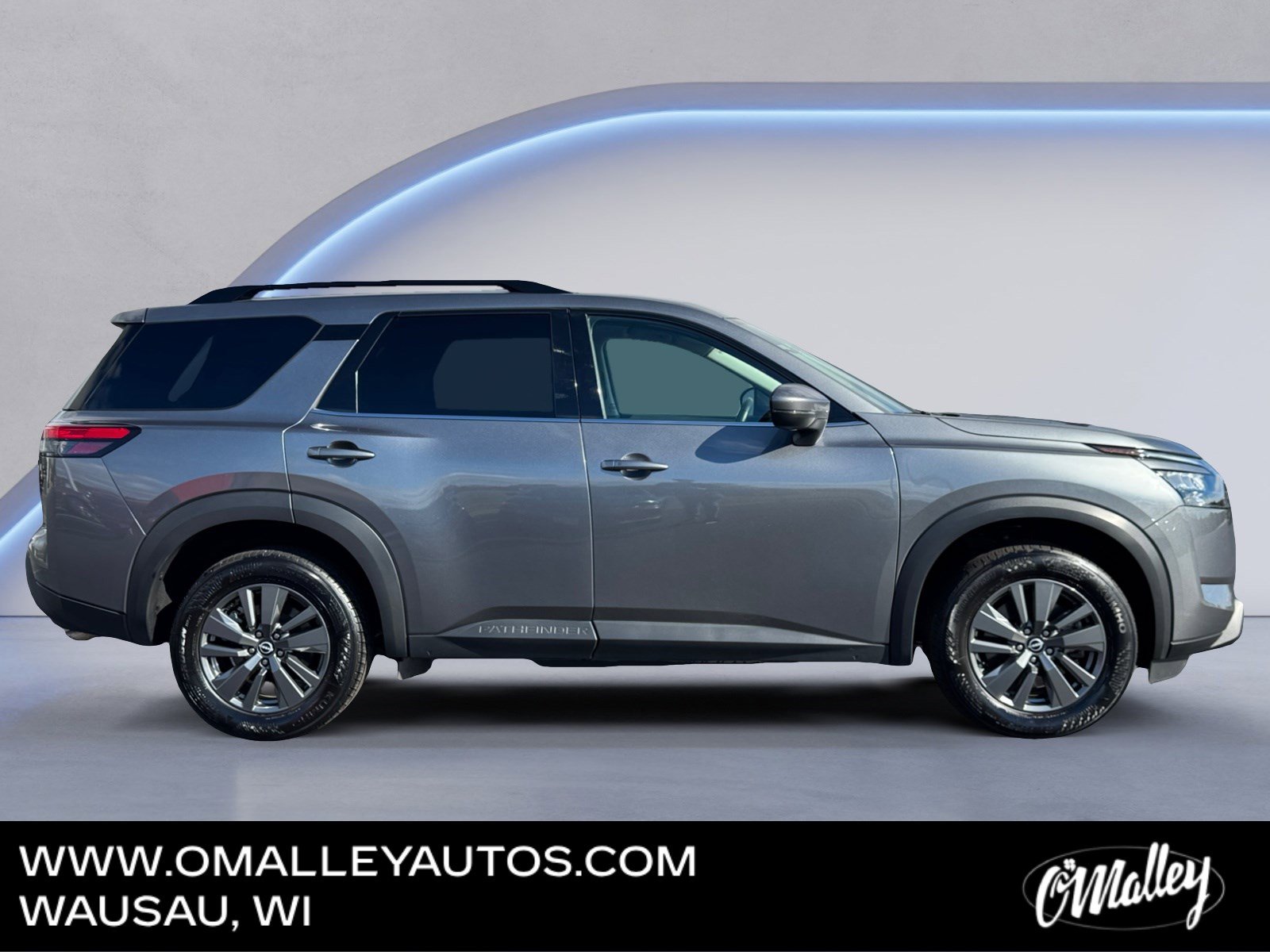 Used 2024 Nissan Pathfinder SV image 6