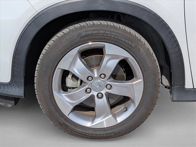 Used 2019 Honda HR-V LX image 3