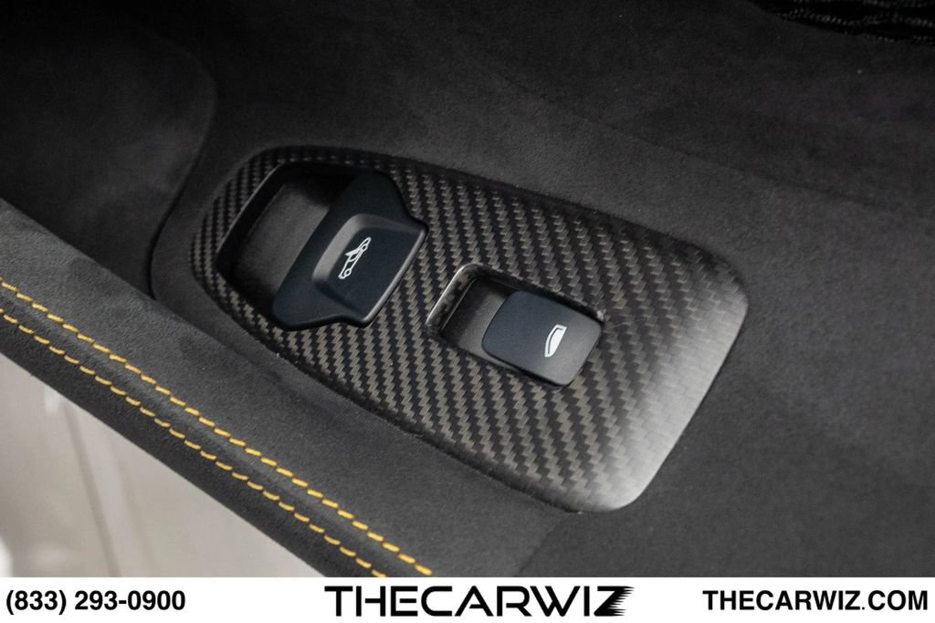 Used 2019 McLaren 600LT RWD image 93