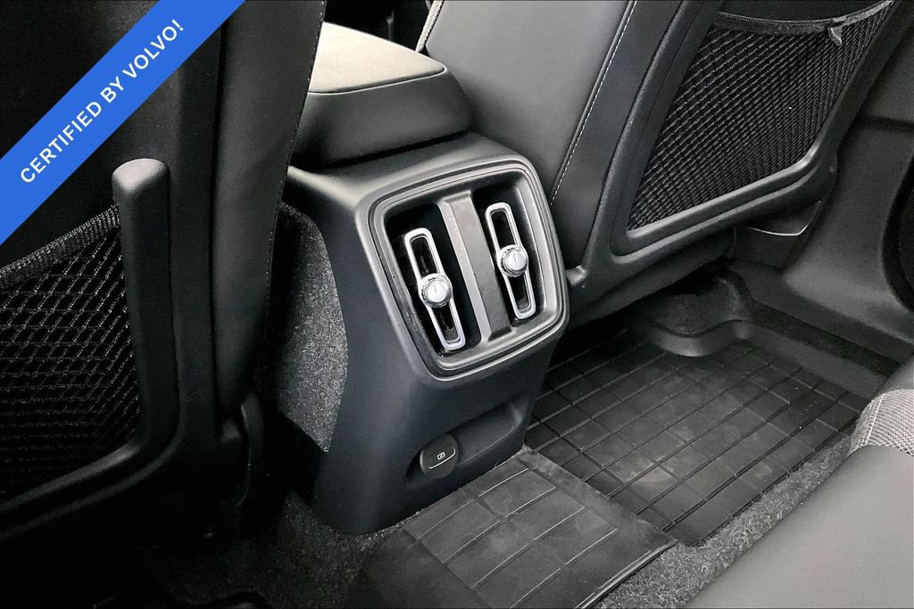 Certified 2023 Volvo C40 Recharge Core w/ Protection Package Premier AWD/4WD image 30