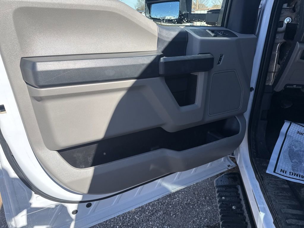 Used 2022 Ford F350 XL w/ STX Appearance Package image 11